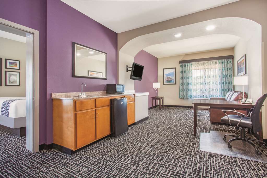 La Quinta By Wyndham Fort Walton Beach Room photo